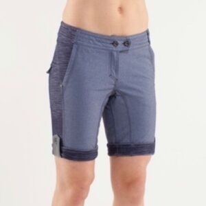 Lululemon Women’s Ride On Bermuda Cuffed Shorts Stretch Blue Size 6
